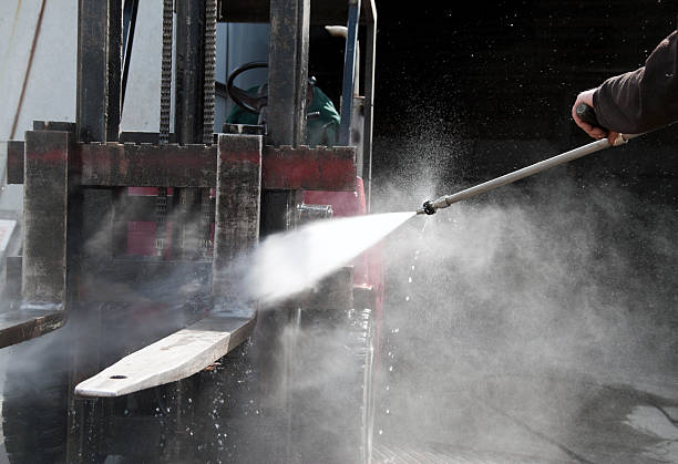 Why Choose Our Certified Pressure Washing Experts for Your Project Needs in Ocean Park, WA?